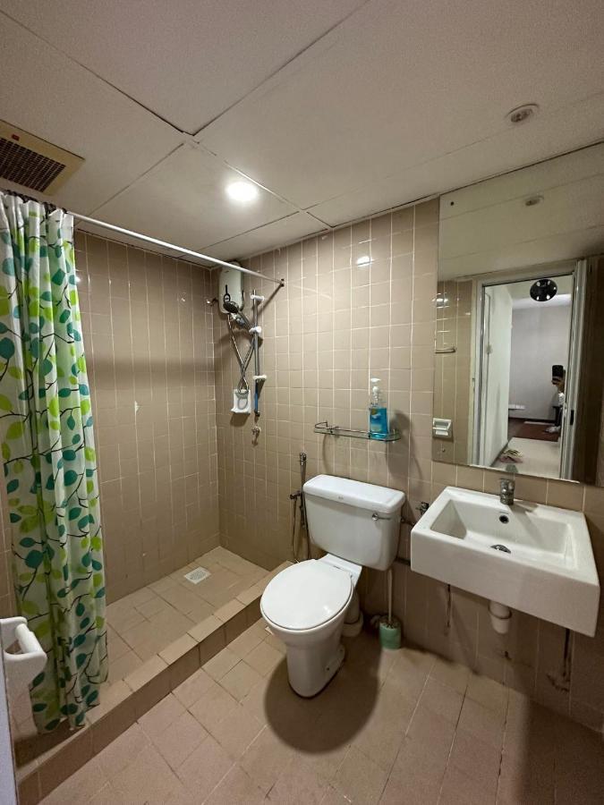 Bayu Emas Ferringhi Homestay 峇都丁宜 外观 照片
